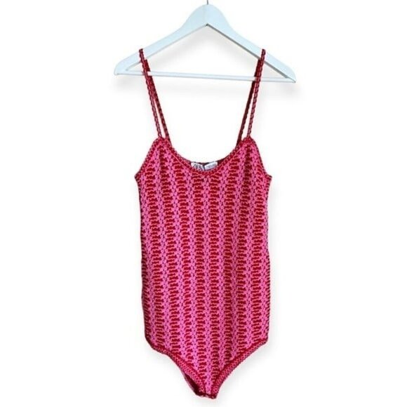 ZARA Bloggers Fav Textured Knit Bodysuit Bloggers Favorite Size L Pink & Red NEW - Picture 4 of 6